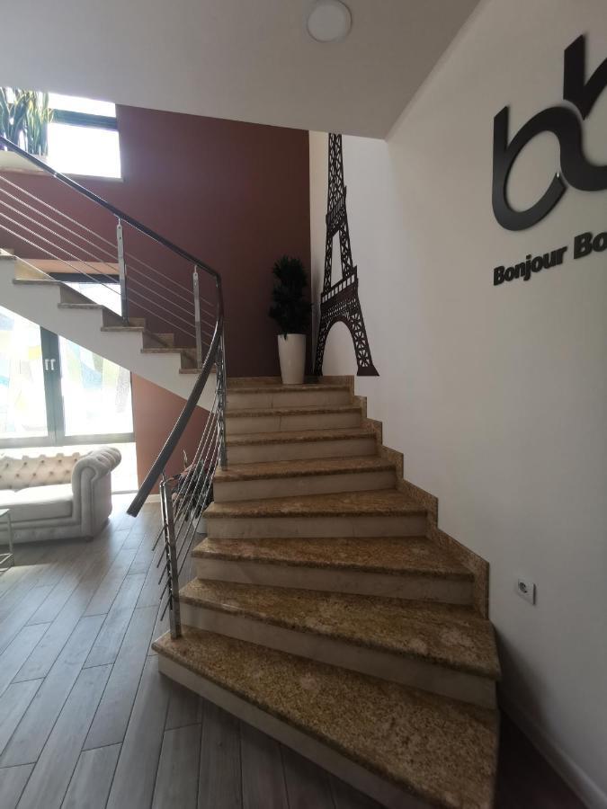 Bonjour Boutique Hotel Yerevan Ngoại thất bức ảnh